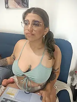 Lyra-Richter online show from September 28, 2025, 10:20 am