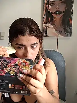 Lyra-Richter online show from October 1, 2025, 3:40 pm