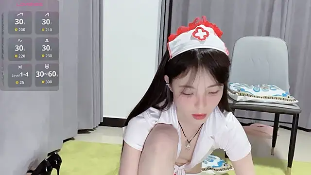 nuonuo321 online show from October 27, 2025, 11:03 am