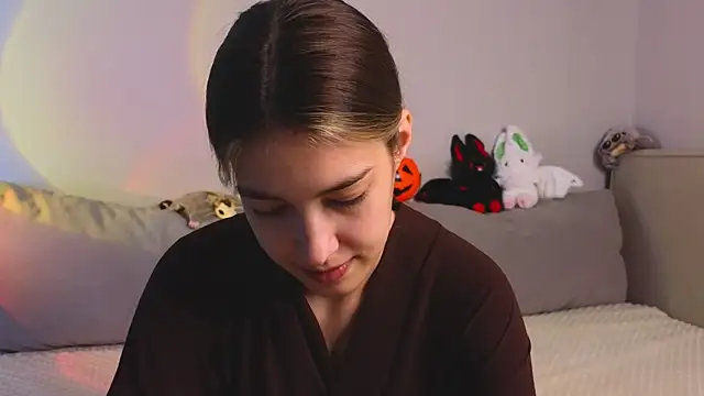 AngelicRice online show from October 17, 2025, 11:13 am