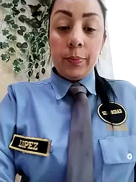 CRISTAL  11 online show from October 4, 2025, 2:04 pm