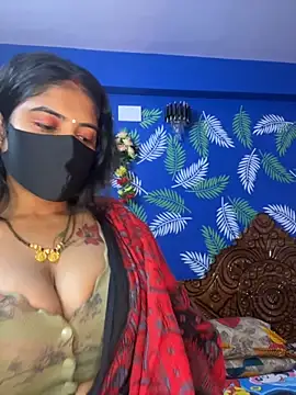 V-Hot-Sweti online show from November 10, 2025, 11:20 am