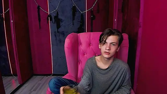 OttoWilliams online show from October 6, 2025, 8:50 pm