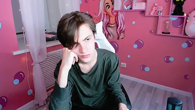 OttoWilliams online show from November 9, 2025, 4:16 pm