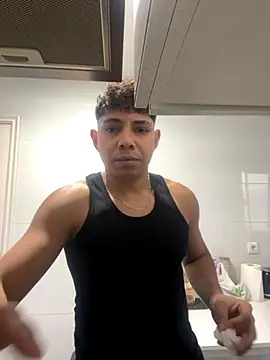 eduin069 online show from November 26, 2025, 12:17 pm