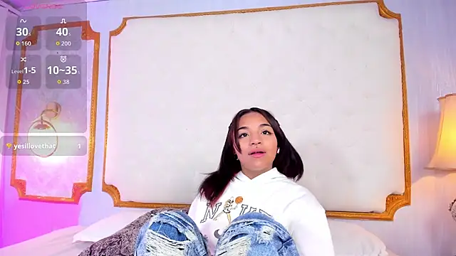 Snapshot of Manelyk_evanss_ chatting on October 16, 2025, 11:22 am Manelyk evanss online show from October 16, 2025, 11:22 am