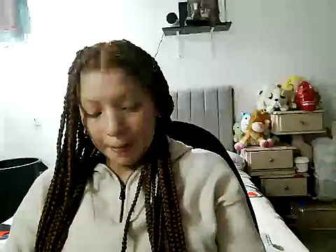 Snapshot of Adara_Harper chatting on September 15, 2025, 4:23 am Adara Harper online show from September 15, 2025, 4:23 am