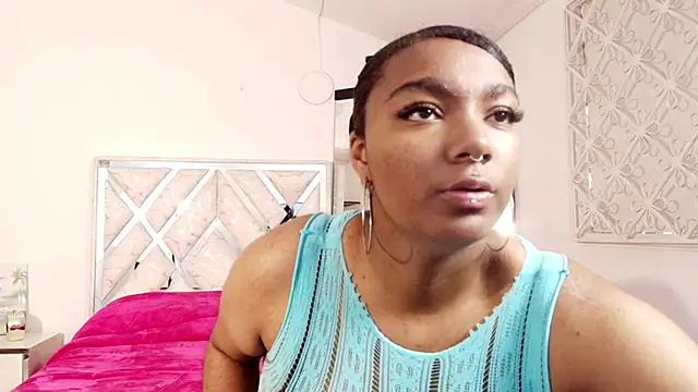 Snapshot of Amiranast chatting on September 12, 2025, 3:12 pm Amiranast online show from September 12, 2025, 3:12 pm