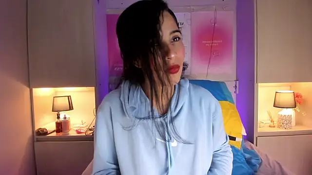 LexxaQueen online show from November 15, 2025, 4:10 am