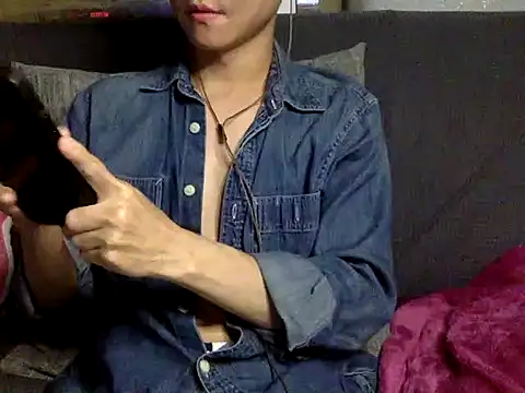 Snapshot of Zzchu chatting on September 23, 2025, 6:00 pm Zzchu online show from September 23, 2025, 6:00 pm