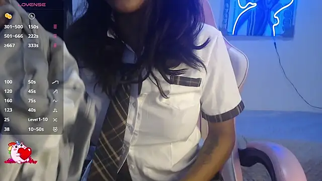 Aprill18  online show from September 30, 2025, 1:05 pm