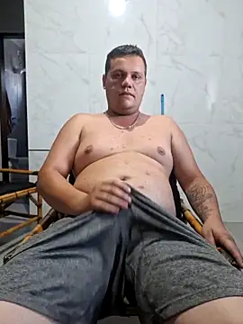 Snapshot of coisasdecasal2727 chatting on November 12, 2025, 8:48 am coisasdecasal2727 online show from November 12, 2025, 8:48 am