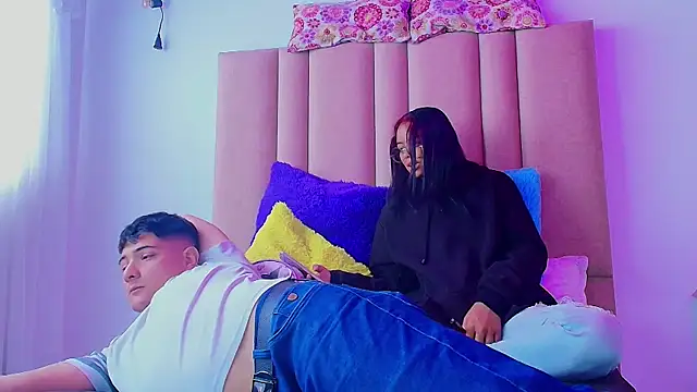 lilith and draven nom online show from October 25, 2025, 2:02 pm