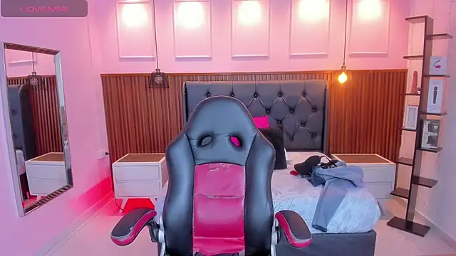 ladymercury1 online show from October 8, 2025, 7:22 pm