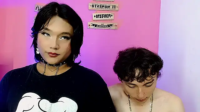 Snapshot of x_karloss_x chatting on November 13, 2025, 3:05 am x karloss x online show from November 13, 2025, 3:05 am