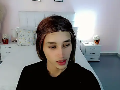 samantha bliss online show from October 17, 2025, 12:19 pm