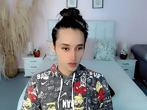 samantha bliss online show from November 10, 2025, 12:04 pm