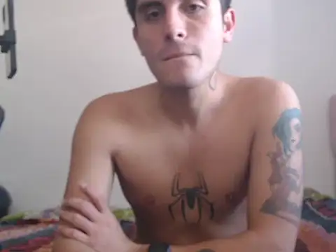 Snapshot of UrbanBoy_18 chatting on September 22, 2025, 1:46 pm UrbanBoy 18 online show from September 22, 2025, 1:46 pm