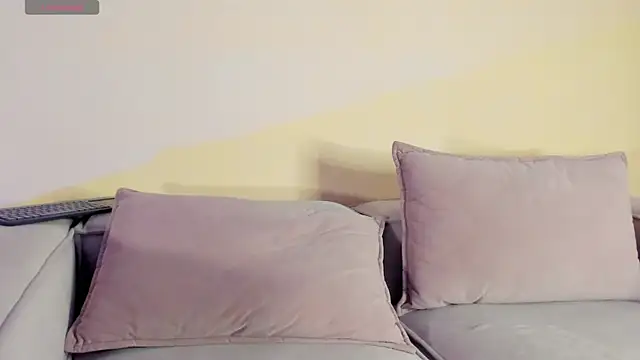 Vahl - online show from September 29, 2025, 2:38 am