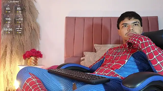 Snowlann online show from October 29, 2025, 1:13 pm