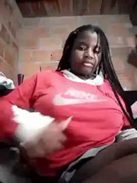 Snapshot of laDM22 chatting on April 16, 2026, 3:40 am laDM22 online show from April 16, 2026, 3:40 am