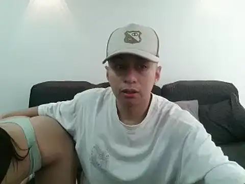 eros walker online show from September 24, 2025, 8:01 pm
