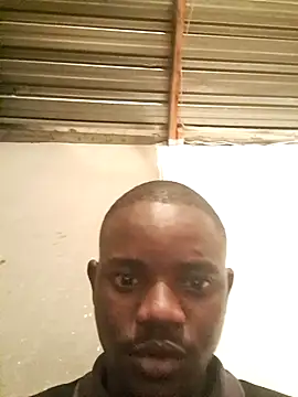 Snapshot of KwaneleK1 chatting on October 2, 2025, 9:11 pm KwaneleK1 online show from October 2, 2025, 9:11 pm