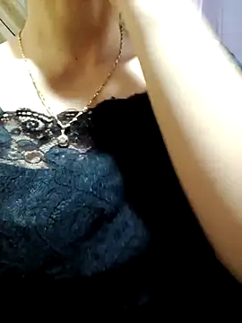 Snapshot of LucyyLy chatting on October 2, 2025, 11:39 am LucyyLy online show from October 2, 2025, 11:39 am