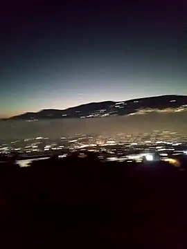 Snapshot of DebutingPathway chatting on October 24, 2025, 10:11 am DebutingPathway online show from October 24, 2025, 10:11 am