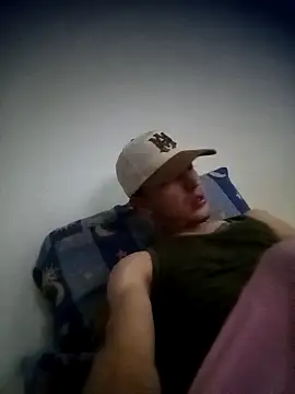 Snapshot of DebutingPathway chatting on November 25, 2025, 10:59 am DebutingPathway online show from November 25, 2025, 10:59 am