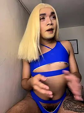 sissielil online show from September 30, 2025, 7:41 pm