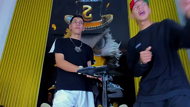 Snapshot of Dante_Brown1_ chatting on October 27, 2025, 8:24 pm Dante Brown1 online show from October 27, 2025, 8:24 pm