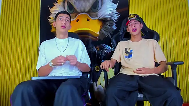 Snapshot of Dante_Brown1_ chatting on November 7, 2025, 8:31 pm Dante Brown1 online show from November 7, 2025, 8:31 pm