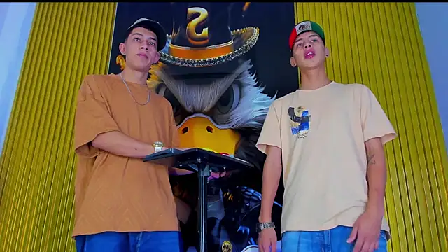 Snapshot of Dante_Brown1_ chatting on November 17, 2025, 9:09 pm Dante Brown1 online show from November 17, 2025, 9:09 pm