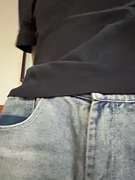 Lulu125216 online show from October 9, 2025, 5:16 am