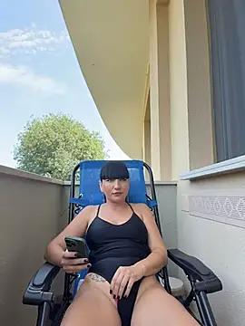 MysticCleo online show from July 15, 2026, 9:47 am