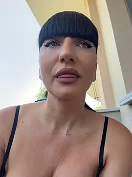 MysticCleo online show from July 16, 2026, 10:32 am