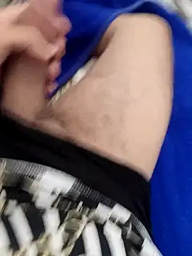 Yazaza1999 online show from October 6, 2025, 8:34 am