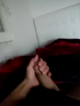 Yazaza1999 online show from November 4, 2025, 11:59 pm