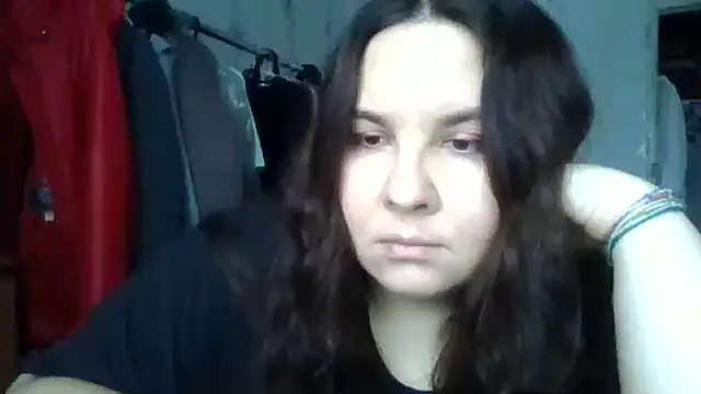 Snapshot of Vaessira chatting on November 11, 2025, 9:53 am Vaessira online show from November 11, 2025, 9:53 am