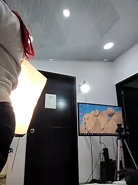 Snapshot of cherry_canndy_ chatting on October 3, 2025, 9:39 am cherry canndy online show from October 3, 2025, 9:39 am