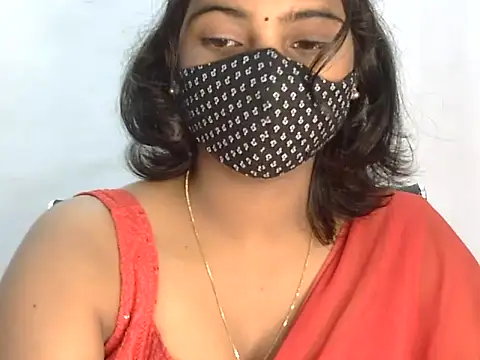 Hott Noor online show from October 31, 2025, 11:33 am
