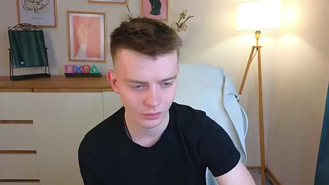 happy de1mos online show from October 16, 2025, 9:49 pm