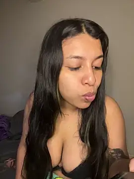 Snapshot of _Chloe_Smith chatting on February 2, 2026, 6:17 pm Chloe Smith online show from February 2, 2026, 6:17 pm