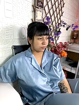 Snapshot of Sophi_Kalifa chatting on September 23, 2025, 1:47 pm Sophi Kalifa online show from September 23, 2025, 1:47 pm