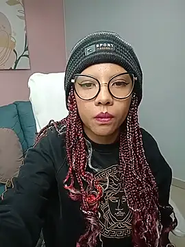 gigi1326 online show from October 29, 2025, 7:48 pm