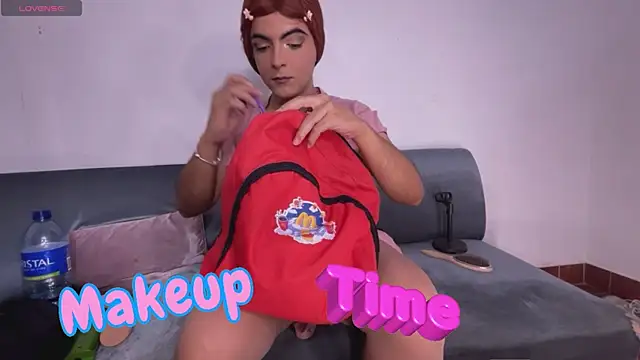 Snapshot of regina_mills_milk chatting on October 4, 2025, 3:59 am regina mills milk online show from October 4, 2025, 3:59 am