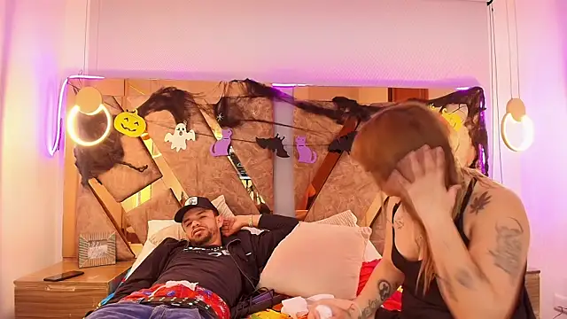 genessis  david online show from October 7, 2025, 2:53 am