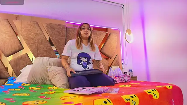 genessis  david online show from November 6, 2025, 3:51 am