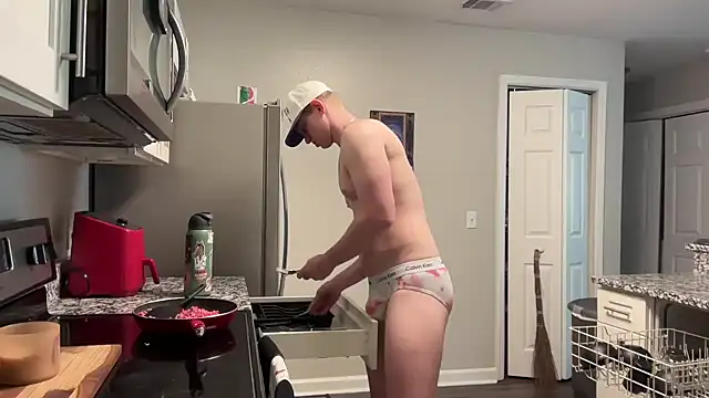 AshenBayou online show from October 7, 2025, 8:39 pm